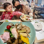 The vegetable buffet was lovely🌟I'm happy to be able to eat a lot of various vegetables🍆🌽🥬My son…のInstagram画像