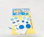 自分の持ち物が一目でわかる【プチッとネーム】カラー6色🔹🔸🔹🔸🔹🔸🔹🔸🔹🔸🔹＊選んで貼れる耐水性シール20枚入り無地のシールには名前を書いて裏に好きなシールを貼って紐の部分は伸縮性のあ…のInstagram画像