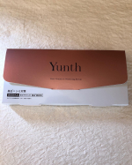 Yunth生ビタミンC美白美容液の紹介です※美白とはメラニンの生成を抑え、シミ、そばかすを防ぐ事使用期限30秒の生ビタミンCを1包ごとに閉じ込めるというおもしろい美容液 純粋ビ…のInstagram画像