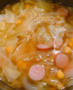 マルトモさんの「国産野菜のブイヨン」を使って野菜たっぷりスープを作りました😊野菜の優しい甘みのスープで寒い日には体も温まる一品になりました💓#マルトモだし部 #だしで減塩 #monipla…のInstagram画像