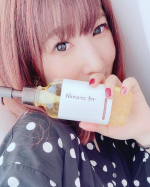 .オーガニックコスメ♥️ネオナチュラルさんのモイストクレンジングオイルまつエクでも大丈夫！ってことなので、お試しすることに。サラッとしたテクスチャ♥️柑橘系の心地よ…のInstagram画像