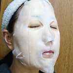 原沢製薬工業株式会社さまの「リバイシスモイストフェイシャルパック」を紹介します。 ３GF（EGF・FGF様成分・IGF様成分）・パールエキス・エラスチン・グリチルリチン酸ジカリウム・・…のInstagram画像