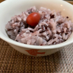 .甲州小うめ🌸.ごはんの上にひと粒カリカリ食感と酸味がたまらないです！.紀乃家の池袋店と千葉店で買えるそうです😋.#PR #川辺食品株式会社 #紀乃家 #紀乃家_梅干専門 #カリ…のInstagram画像