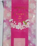 桜の香りで春気分🌸アロマde mask桜ブレンド🌸⸜( ˶'ᵕ'˶)⸝こちらは、桜型のシールでマスクに貼るだけで桜の香りを楽しめます🌸香りは、ス○バの桜フラペチーノ…のInstagram画像