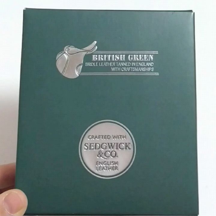 口コミ投稿：#英国製 #ブライドルレザー 使用の #二つ折り財布 【BRITISH GREEN】 #👛 です🎵カラー…