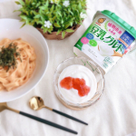 .　　　「お通じを改善する」機能性表示食品として生まれ変わった『マルサン　豆乳グルト』をお試しさせていただきました😊✨..豆乳を植物由来の乳酸菌で発酵大豆イソフラボン120gあたり…のInstagram画像