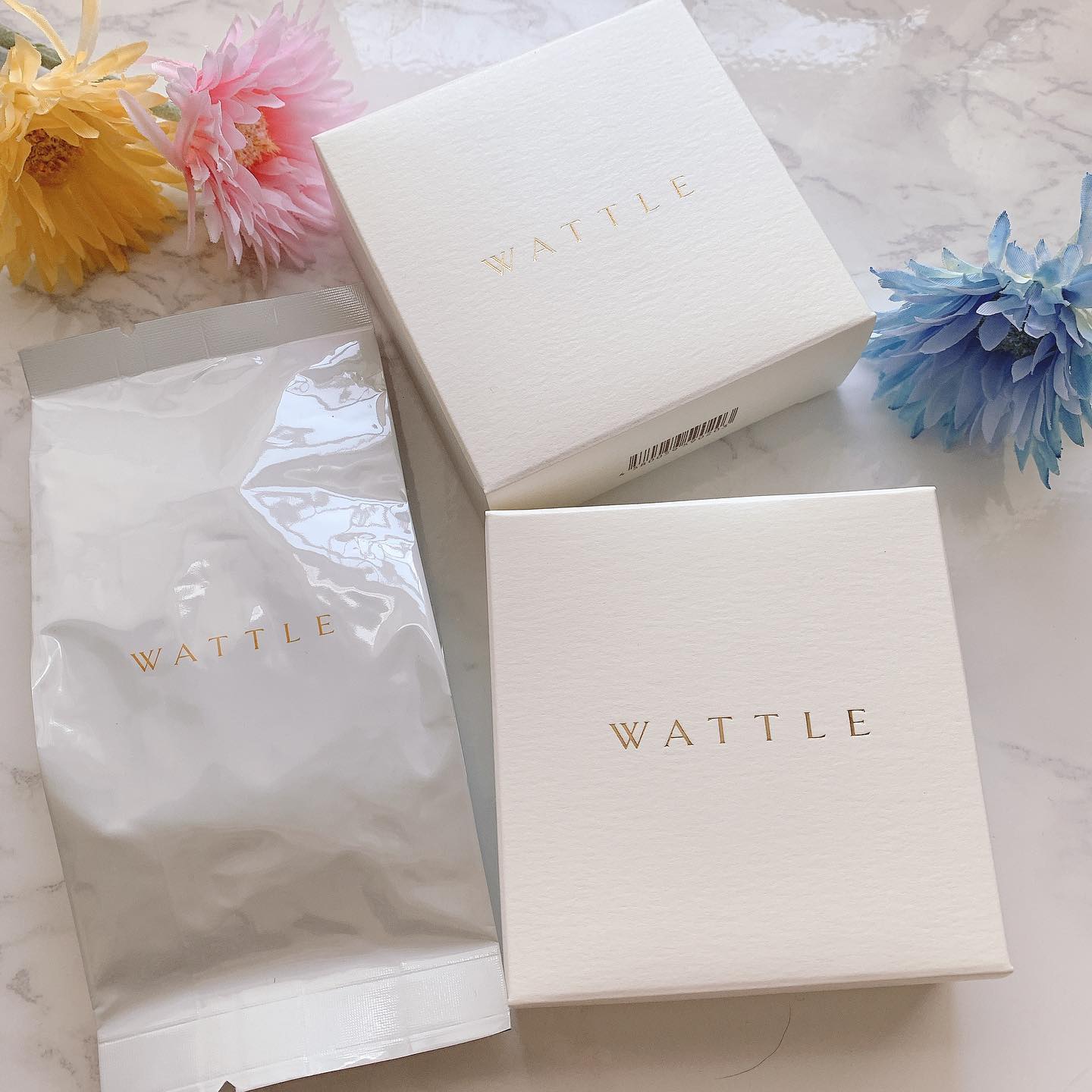 口コミ投稿：.朝の出勤時はバタバタしちゃうので時短でWATTLEのクッションファンデを使って気にな…