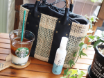 スタバ購入品のコールドカップグラス。店舗仕様のグラスなのでおうちでスタバ気分で飲み物が飲めるのがお気に入りです☕️💕持ち運びしやすいサイズ感の#アロマミスト は#ネオナチュラル さまから頂…のInstagram画像