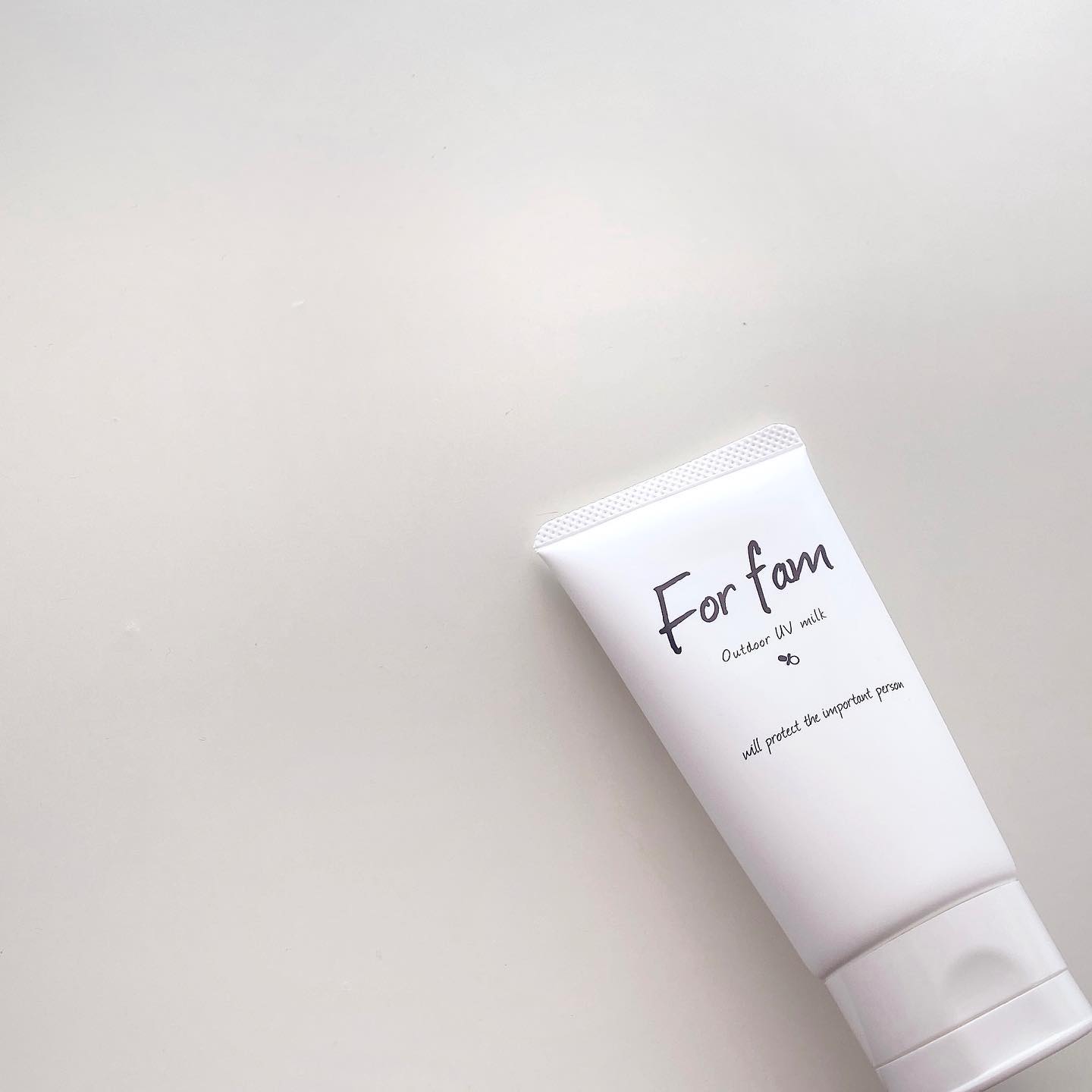 口コミ投稿：..@forfam_official sama虫よけにもなる、日焼け止め🌞日焼け止めと虫よけが1本になっ…