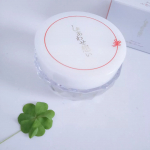 「しあわせ想い」..四つ葉のクローバーから作られた成分を配合するオールインワンジェルです。.❤️1つ7役のオールインワン❤️縁起も兼ねる希少成分配合❤️3D形状記憶ジェル…のInstagram画像