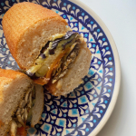 Grilled veggie sandwich is my recent #obsession 🥪グリル野菜のサンドイッチが最近お気に入り恵比寿バインミーで買った🥖はサクサクで…のInstagram画像