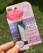 KISS SHOTをお試しさせていただきました❤️こちらはリップの色持ちをキープするジェル状リップコートです使い方は簡単🌸手持ちのリップの上から塗るだけ。実際に塗ってみるとトロ…のInstagram画像