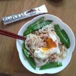 少し前のお昼ごはん♫ツナぽん酢うどん～ツナ+たんぱく宣言をかけてたんぱく質アップということで💕最近、ほんとたんぱく質を摂るように心がけていて卵やプロテインバーなどを摂っていますがお菓子みた…のInstagram画像