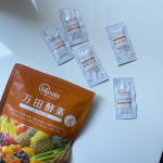 53種類以上の植物性原材料を3年3ヵ月以上の年月をかけて発酵・熟成された#万田酵素 たしか当時まだ20代前半の頃🇺🇸にいて日本から友人がケアパッケージを送ってくれてその中に…のInstagram画像