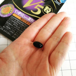 ロート製薬さんの目の健康を維持する目「ロートV5粒」でインナーケア中です🎵・・つるんとしたソフトカプセルで気になる風味は全く無し。それに、1日1粒でOKだから面倒くさがりのわたしでもきちん…のInstagram画像