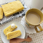 ☻☻☻☻☻☻☻☻☻☻#おうちcafe ☕︎♡...オーツミルクでおから蒸しパン🎶..Earth MILKｻﾏの「オーツミルクベース」で作ったオーツミルクを使っていつものおから蒸…のInstagram画像