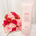 W洗顔不要のクレンジング『シズカホットクレイ』（人´∀`*）💓⁡⁡朝も夜も洗顔はこれ1本でOK✨⁡お肌にのせた瞬間じんわり温かくて癒されます〜(∩´∀`∩)💕⁡私、ホットクレン…のInstagram画像
