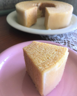 何度食べても美味しい！くりーむパンで知られる八天堂さんの「バームクーヘン」 です。クリームが焼いてあるかしらと思うぐらい濃厚な口どけがたまりません！  しっとりした「カスタ…のInstagram画像