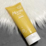 MoccHi SKINモッチスキン吸着クレンジングLM(レモン)なんとなんとこちら期間限定だそう🍋酵素＋瀬戸内レモン＋ホワイトクレイの力でどんなメイク汚れもごっそり落とすクレンジン…のInstagram画像