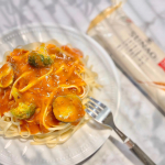 ..糖質オフパスタ🍝いつも美味しいのかな?って買ったことなかったんだけど普通のパスタより食べごたえがあって満腹感があるっ😳✨✨もちもち食感が好きな方にオススメ🥰!!!…のInstagram画像