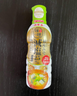 だし香る鮮度みそ 減塩あわせ 410g❤️⁡美味しさキープの鮮度ボトル使用のだし入り液状みそ✨鮮度みそあわせと比較して減塩25％タイプ💕塩分カットで優しい味わいです✨⁡塩分カットでも味はしっか…のInstagram画像