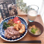 pyonsantasanよるごはん✳︎@genmaikoso_official 様の【北海道玄米雑穀】をお試しさせていただきました◡̈🌈・お米に混ぜて炊飯するだけで簡単にできる玄米雑穀‼︎…のInstagram画像