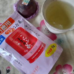 #玉露園 #梅こんぶ茶 #玉露園の梅こんぶ茶 #monipla #gyokuroen_fan暑い夏は冷たくした梅こんぶ茶で元気をチャージ！熱中症対策にもバッチリです。のInstagram画像