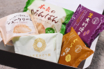 #八天堂 さんの新商品詰め合わせセットが届きました(*^_^*)どれから食べようか悩んでしまいますね❤️食レポは追々。#本気のメロンパン#生大判焼き#どら焼き#くりーむパン…のInstagram画像
