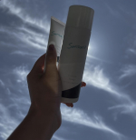 Let’s block the sun with @sunsorit  U. Vlock sunscreensProbably the best sunscreen series I trie…のInstagram画像