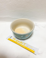 最近ぐったりすることが多く、元気を出すためにハイ・ゲンキCを飲んでいます。こちらは化学合成されたビタミンCではなくアセロラとレモンの植物素材由来のビタミンCを使用した安心安全のサプリです。1〜…のInstagram画像