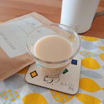 .以前ご紹介した #オーツミルクの朝活 続けてみました😊#自家製オーツミルク は #出来立て をそのまま飲むのはもちろん コーヒーに加えてオーレにしたり(pic2.3)、冷たくして(pic…のInstagram画像