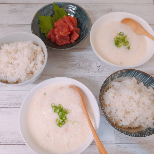 もち麦とろろご飯の画像（1枚目）