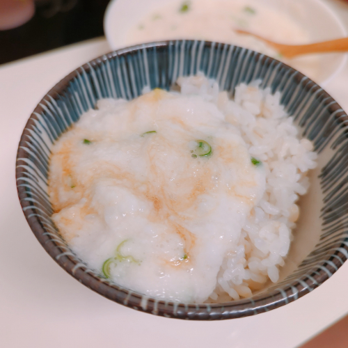 もち麦とろろご飯の画像（2枚目）