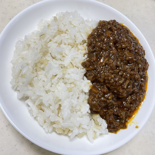 カレーにはもち麦♡の画像（1枚目）