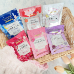 夏でも毎日湯船に浸かりたい派な私です❣️1日の締めくくりに、ゆったりとお気に入りの入浴剤を入れてお風呂につかりましょう✨今回は普段から自分でも購入して使ってる汗かきエステの入浴剤♨️今回は…のInstagram画像