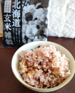 PR☆株式会社玄米酵素「北海道玄米雑穀」北海道産の玄米と雑穀がブレンドされています。いつものごはんに混ぜて炊くだけで、手軽に栄養バランスのとれた玄米雑穀ごはんができあがりますよ✨我…のInstagram画像