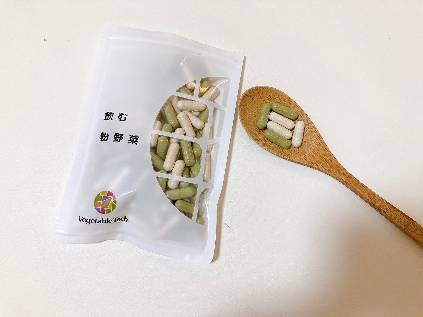 口コミ投稿：【飲む粉野菜】のご紹介🥬🥕この【飲む粉野菜】は、野菜を空気粉砕し、凝縮したものが…