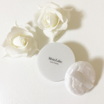 『モイストラボ ルースパウダー』.美容オイルin♡マスクにつきにくいパウダー🌟.透明パールタイプを使用しています。繊細なパールのキラキラ感がとても綺麗✨.パウダーはどう…のInstagram画像
