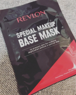 息子の寝かしつけがうまくいったので、ご褒美タイム🥰REVLON SPECIAL MAKEUP BASE MASK💕10分のケアで、翌日のメイクが崩れにくくなるんです🌙4種の…のInstagram画像