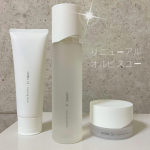 リニューアルした「オルビスユー」の３点セット試してみました！【フォーミングウォッシュ】・もっちもちの濃密泡ができるシンプルな洗顔フォーム。無臭なのに薬品っぽい香りもしないところが気…のInstagram画像