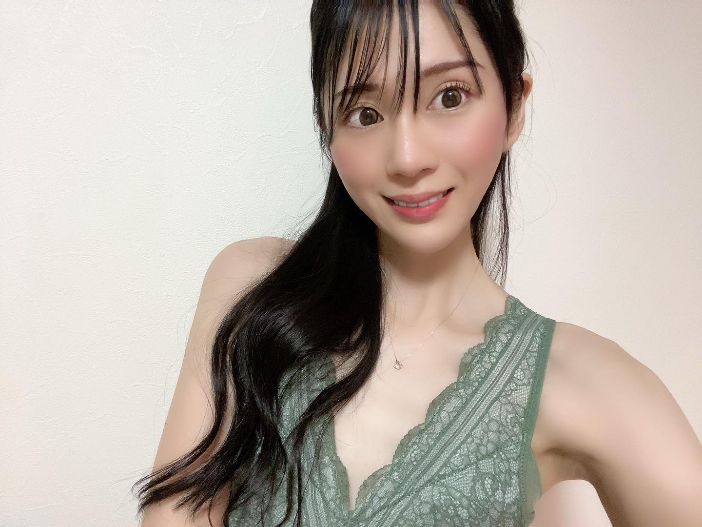 口コミ投稿：ずっと愛用している『LUNAナチュラルアップナイトブラ』ダスティグリーン💚という新色…