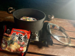 『お水がいらない 横浜家系ラーメン』自然の中でプチキャンプ⛺️🍜❤️火の取り扱いには気をつけて作りました☺️お水がいらないので、お鍋にかけて約8分で本格的な家系ラーメンが食べれます…のInstagram画像