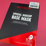 REVLON SPECIAL MAKEUP BASE MASKシートマスクを使用してみました。肉厚のシートがお顔にピッタリフィットします。美容液たっぷりで、とっても贅沢な使い心…のInstagram画像