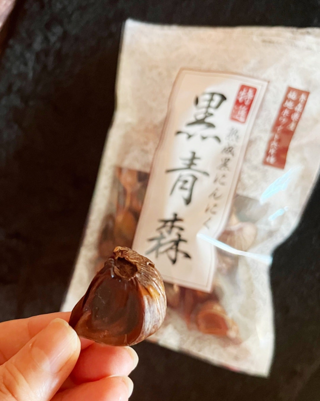 口コミ：青森県産 熟成黒にんにく「黒青森」食べてみました♪の画像（2枚目）