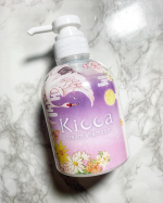 【Kicca（キッカ） クリームシャンプー】1本6役でサロン級スペシャルケアが叶う次世代シャンプー❤️ こちら、なんとこれ１本で✔︎シャンプー✔︎リンス✔︎トリートメント✔︎頭皮クレンジ…のInstagram画像