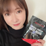 REVLON SPECIAL MAKEUP BASE MASK❤️⁡⁡一日中、くずれない肌を叶えるロングラスティング処方”を採用した、ベースメイクのためのオールインワンマスクです💕⁡マスク生…のInstagram画像