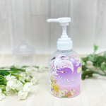 ＼ Kicca クリームシャンプー ／こちらのクリームシャンプーを継続使用しています♫⭐️特徴⭐️新習慣の1本6役でサロン級スペシャルケアが叶う次世代シャンプーがリニューアル登場。…のInstagram画像