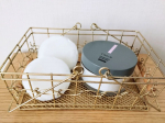 チャコットのフィニッシングパウダー　モイスト🌟夜も使えるフィニッシュパウダー！「透明感」と「うるおい感」が特長の透明なカバー力を発揮する保湿性の高い美容液パウダー。朝も夜も使用…のInstagram画像