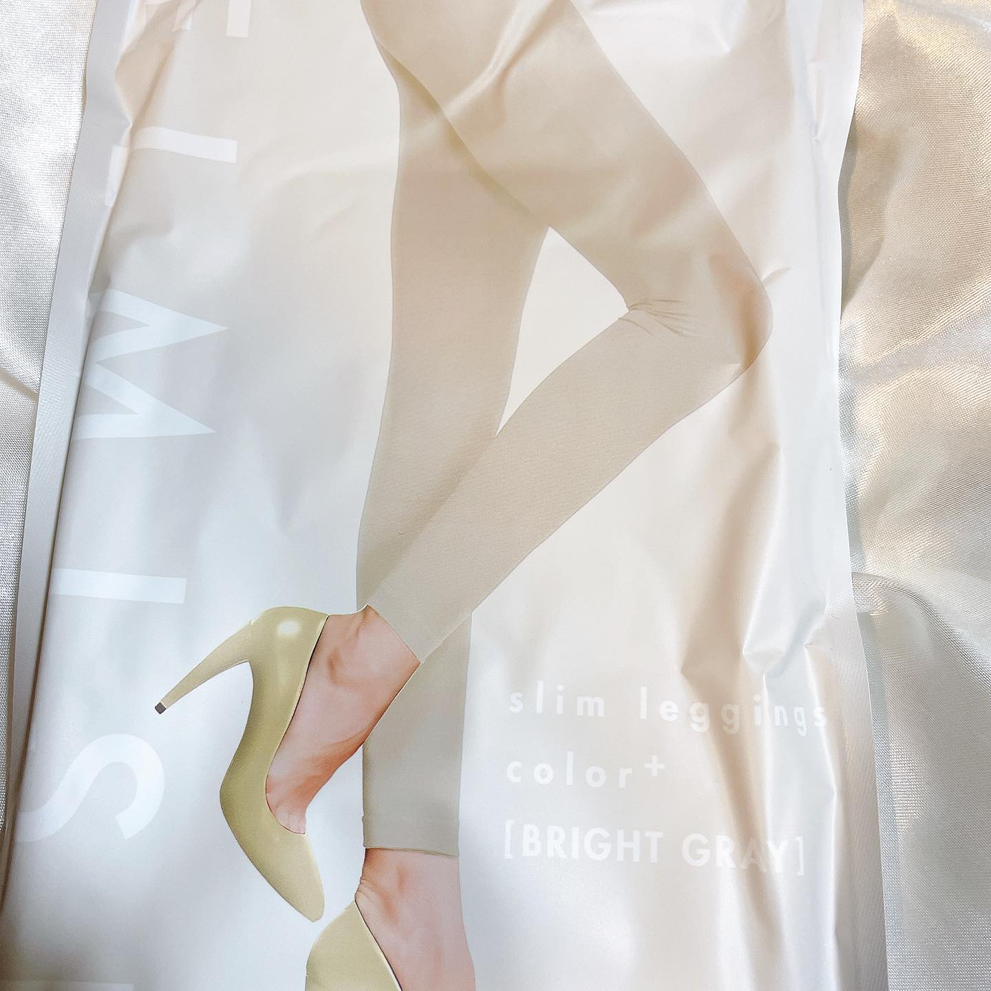 口コミ投稿：slim leggings color + 日常使いのしやすい4つのカラーと、S~LLまでの4つのサイズ展…