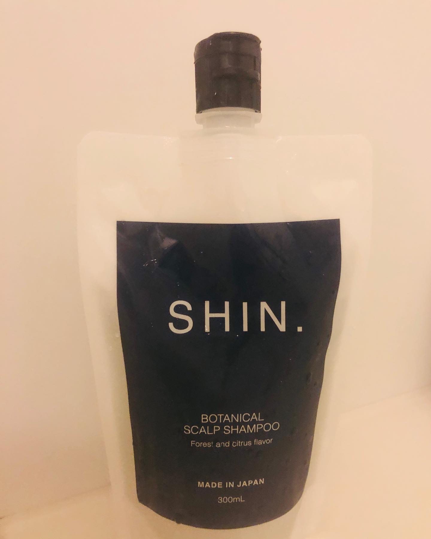 口コミ投稿：SHIN薬用ボタニカルスカルプシャンプーの紹介です男性のためのオールインワンシャン…